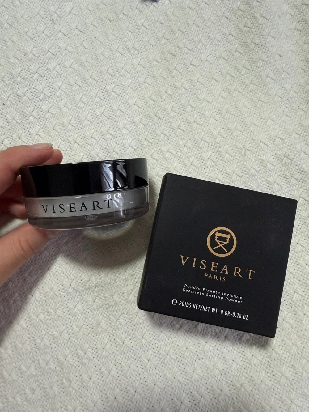 Viseart Translucent Setting Powder - Black & White Packaging